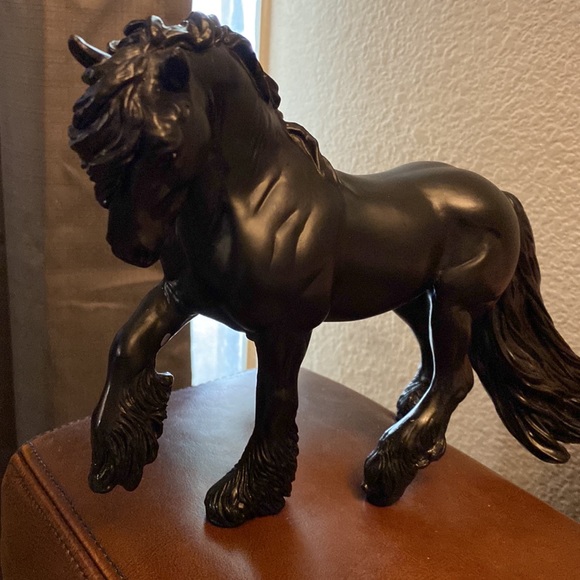 Breyer Other - Breyer Carltonlima Emma Fell Pony